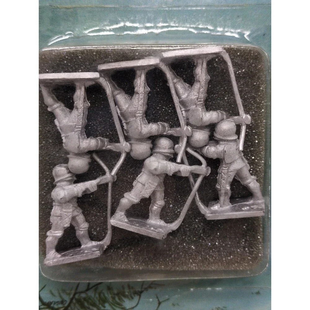 Minifigs War Of The Roses 25MM Medieval Crossbowmen